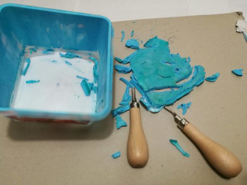 Sharing Memories Making-of Eingetrocknete Acrylpaste